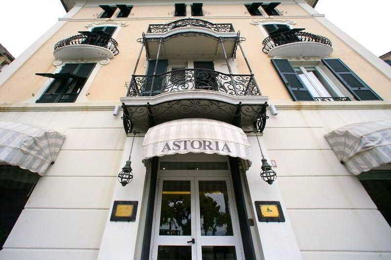 ホテル アストリア ラッパロ エクステリア 写真